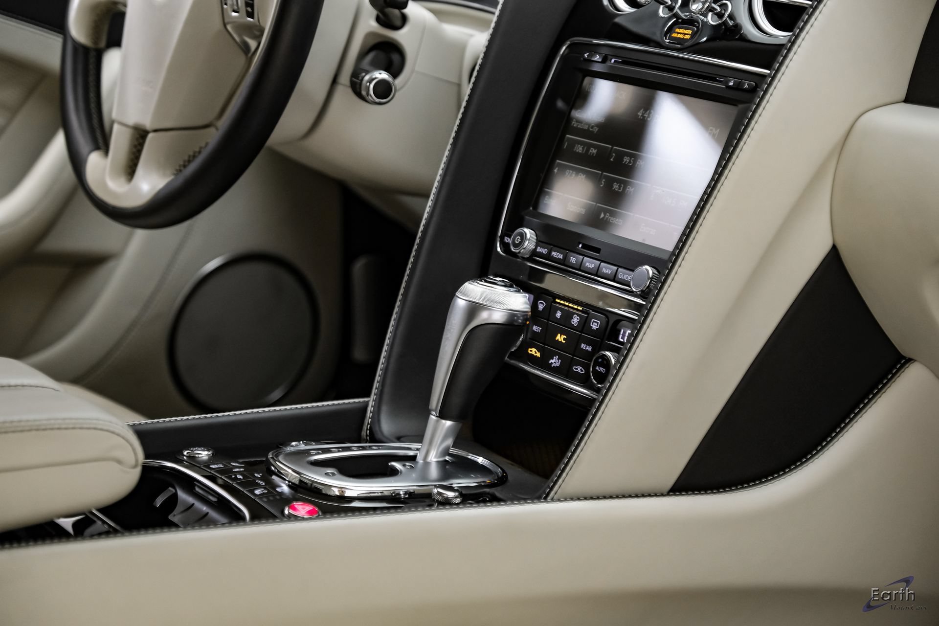 Used 2015 Bentley Continental GT AWD/4WD image 53