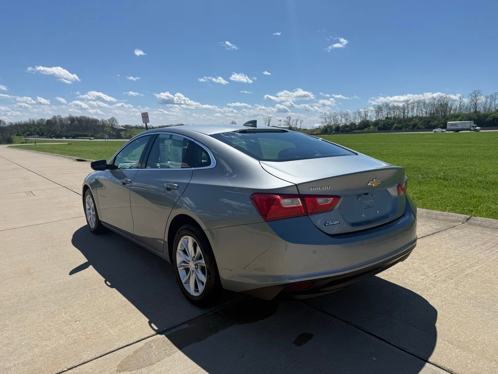 Used 2024 Chevrolet Malibu LT image 8