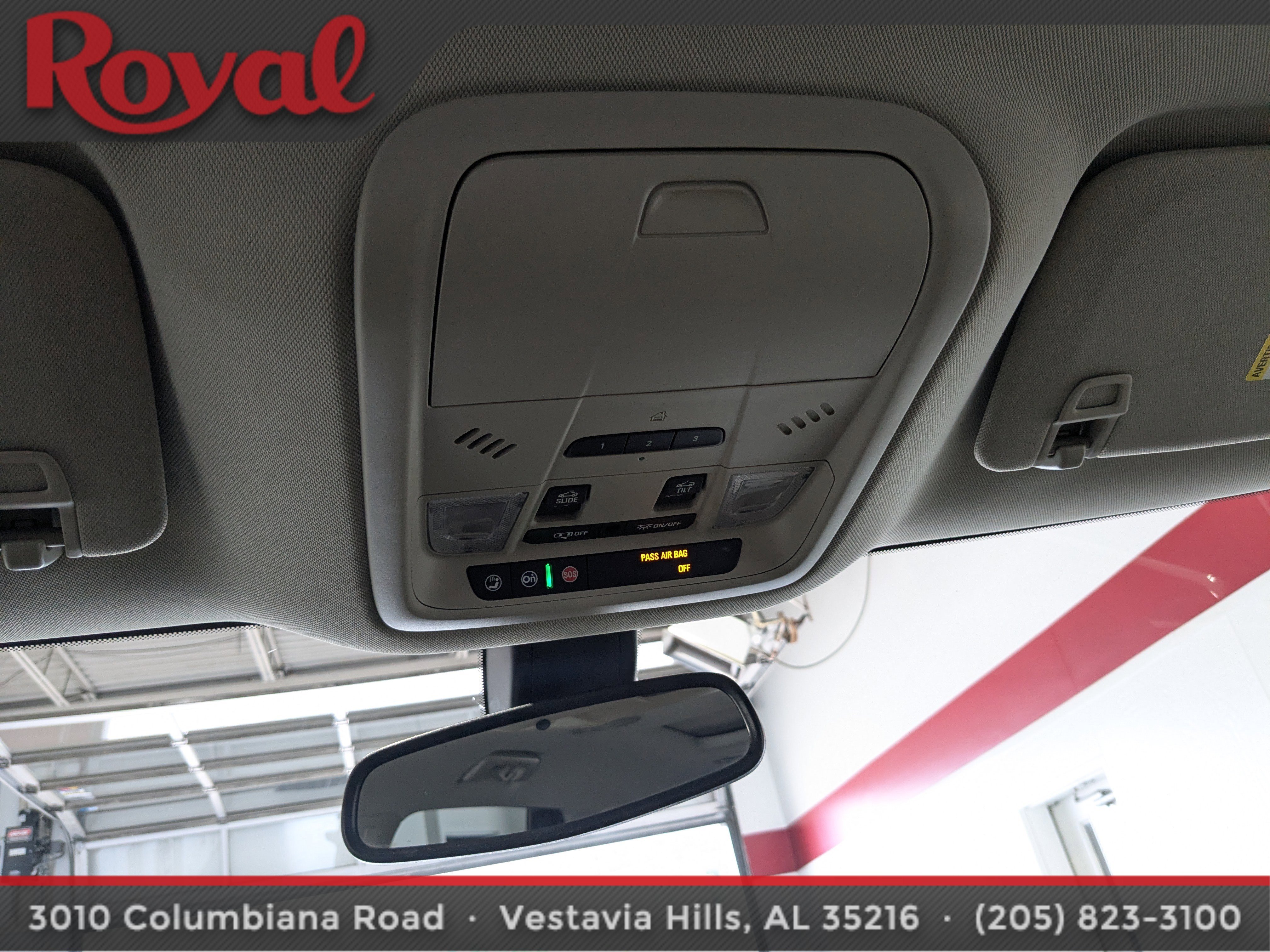 Used 2018 Buick Enclave Essence FWD image 27
