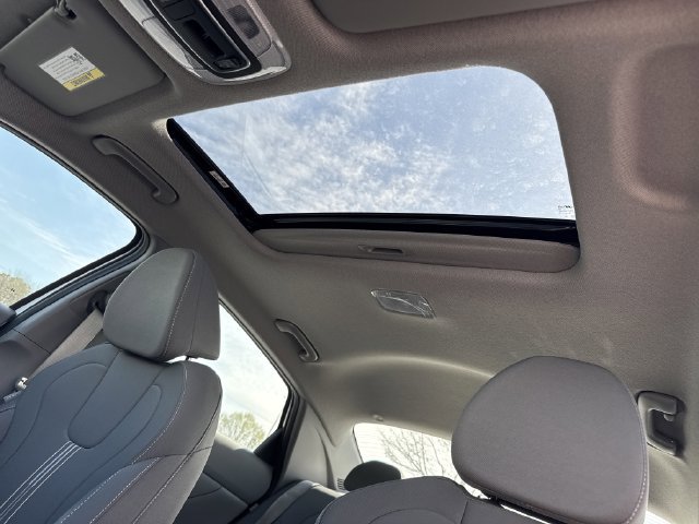 New 2026 Hyundai Elantra SEL Sport Premium FWD image 34