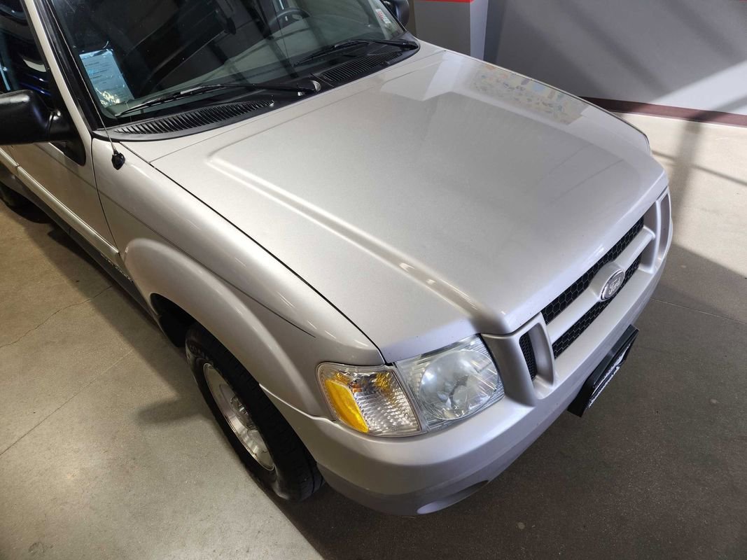 Used 2002 Ford Explorer Sport Trac 4x4 image 29