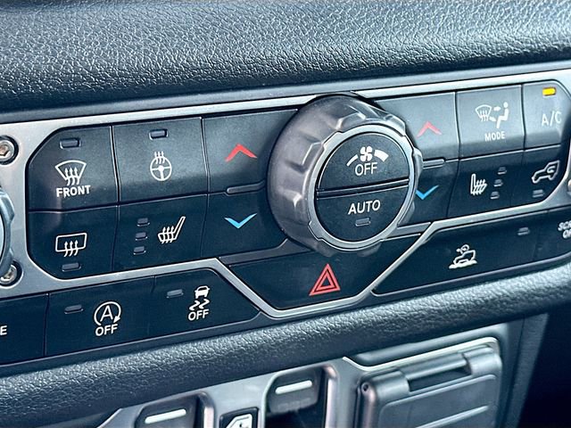 Used 2024 Jeep Wrangler Unlimited Sport AWD/4WD image 19