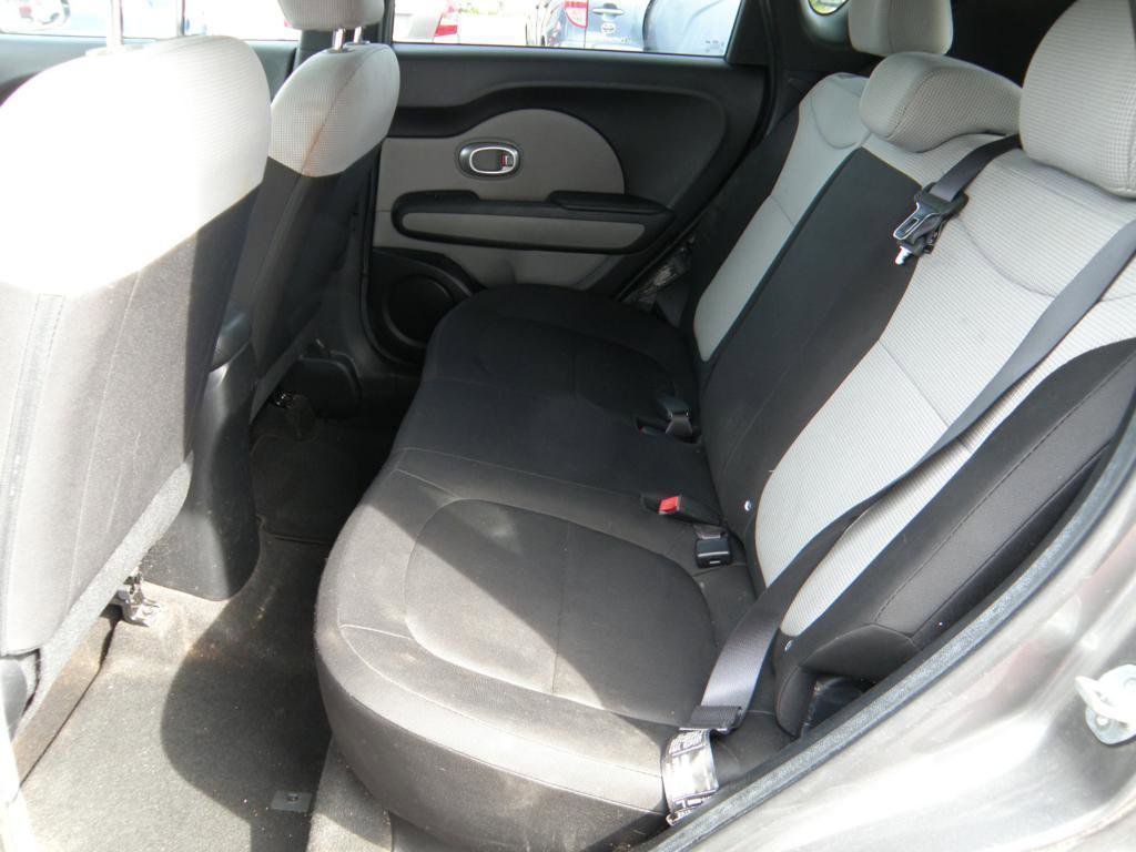 Used 2016 Kia Soul image 9