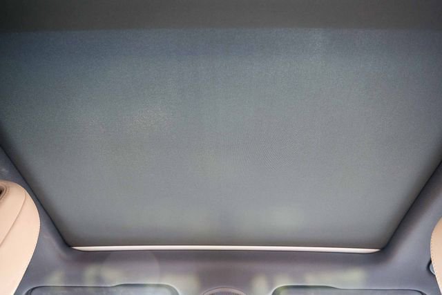 Used 2024 Porsche Cayenne image 16