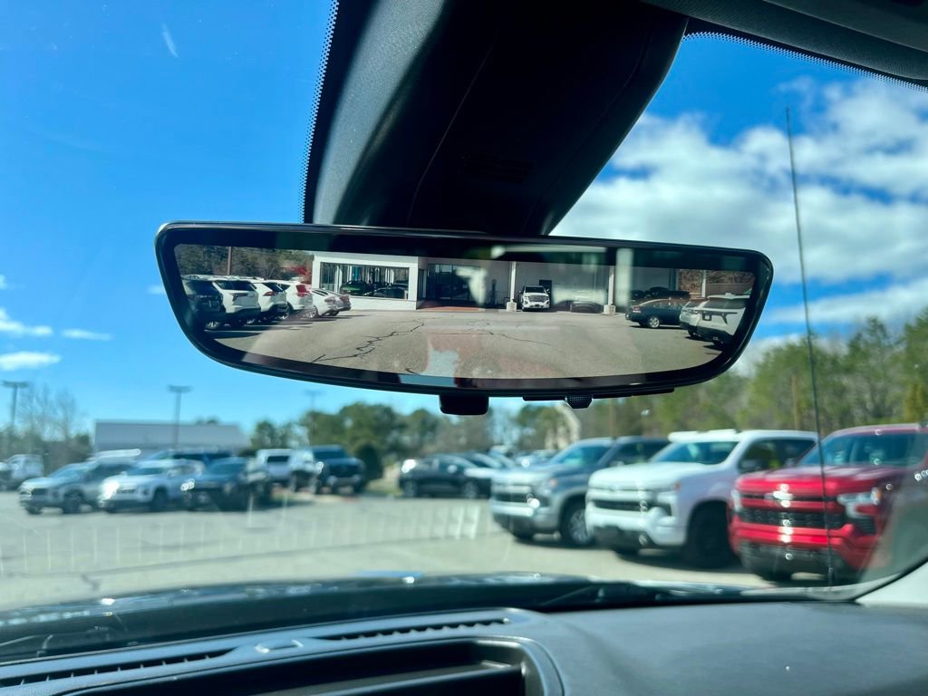 Used 2022 Chevrolet Silverado 1500 LTZ w/ LTZ Premium Package image 21