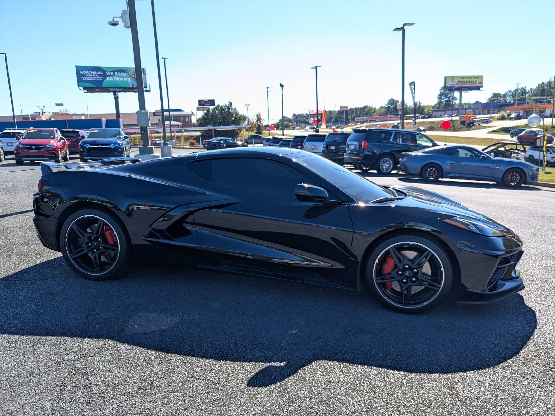 Used 2024 Chevrolet Corvette Stingray Coupe w/ Z51 Performance Package image 3