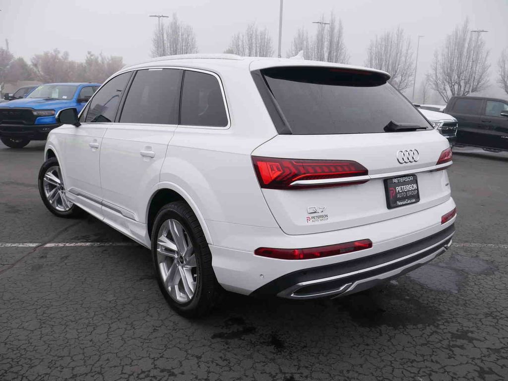 Used 2023 Audi Q7 3.0T Premium Plus image 23