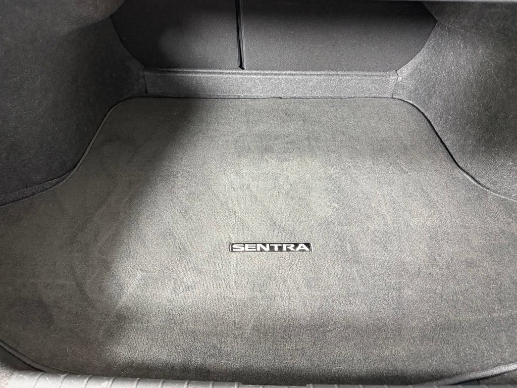 Used 2025 Nissan Sentra SV FWD image 21