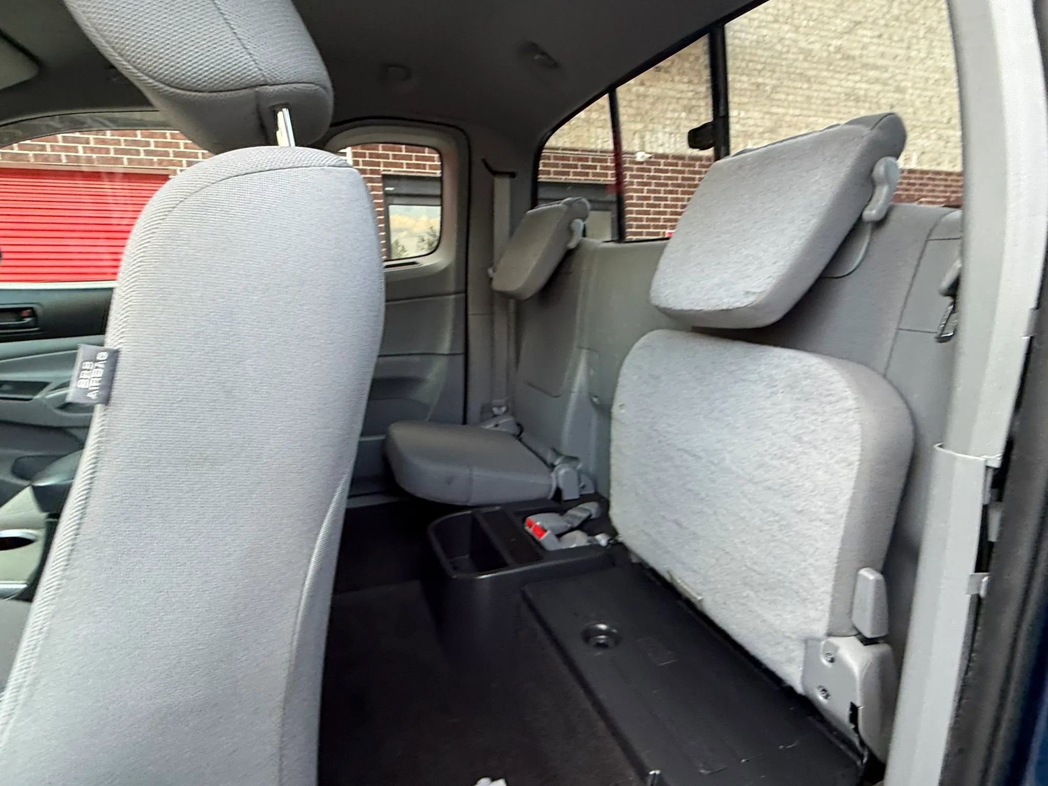 Used 2014 Toyota Tacoma 4x4 Access Cab w/ SR5 Package image 10