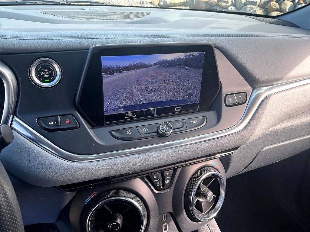 Used 2022 Chevrolet Blazer LT image 18
