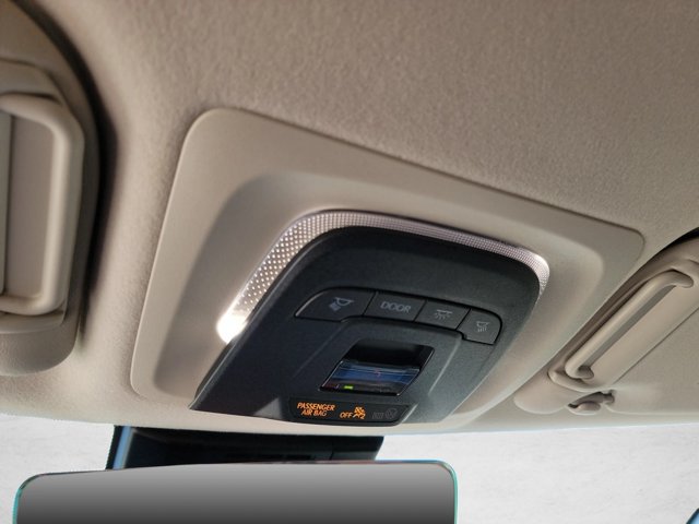 Used 2025 Toyota Corolla LE FWD image 16