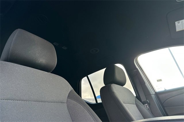 Used 2023 Chevrolet Traverse LT image 20