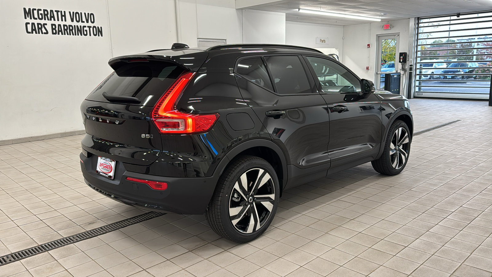 New 2026 Volvo XC40 B5 Ultra w/ Protection Package Premier AWD/4WD image 5