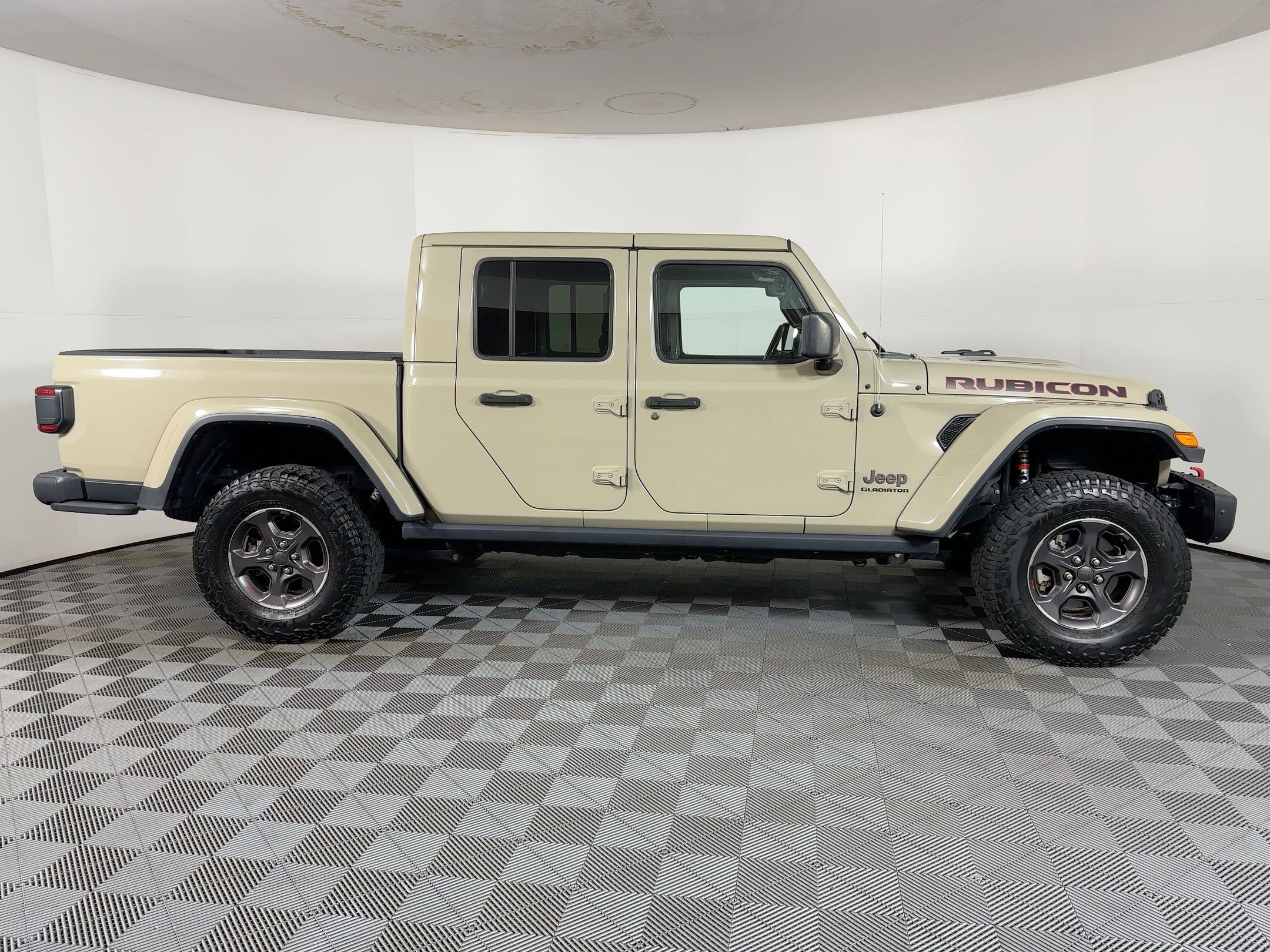 Used 2020 Jeep Gladiator Rubicon image 7
