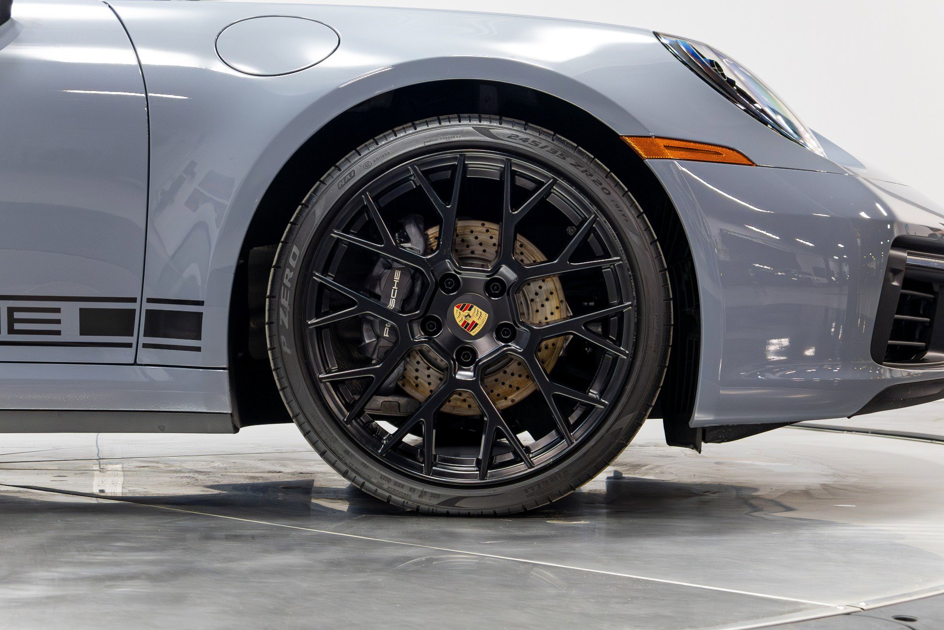 Used 2024 Porsche 911 Carrera image 24