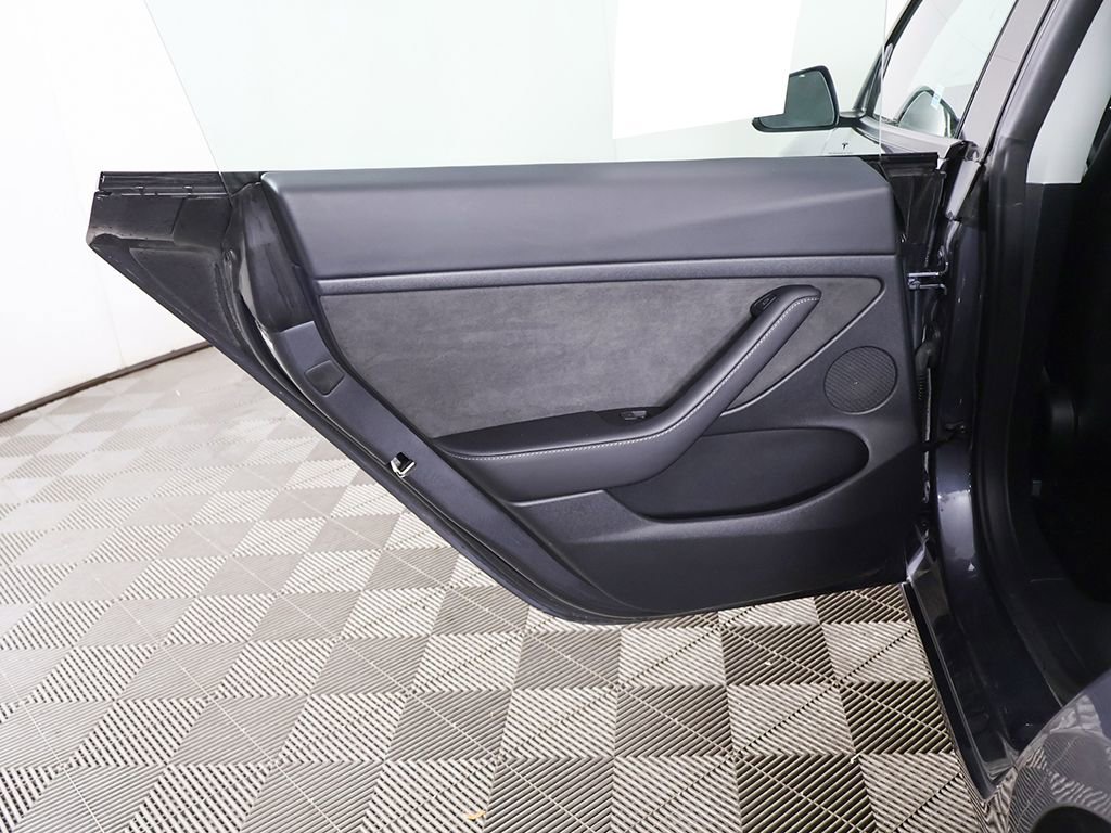 Used 2023 Tesla Model 3 Standard Range RWD image 25