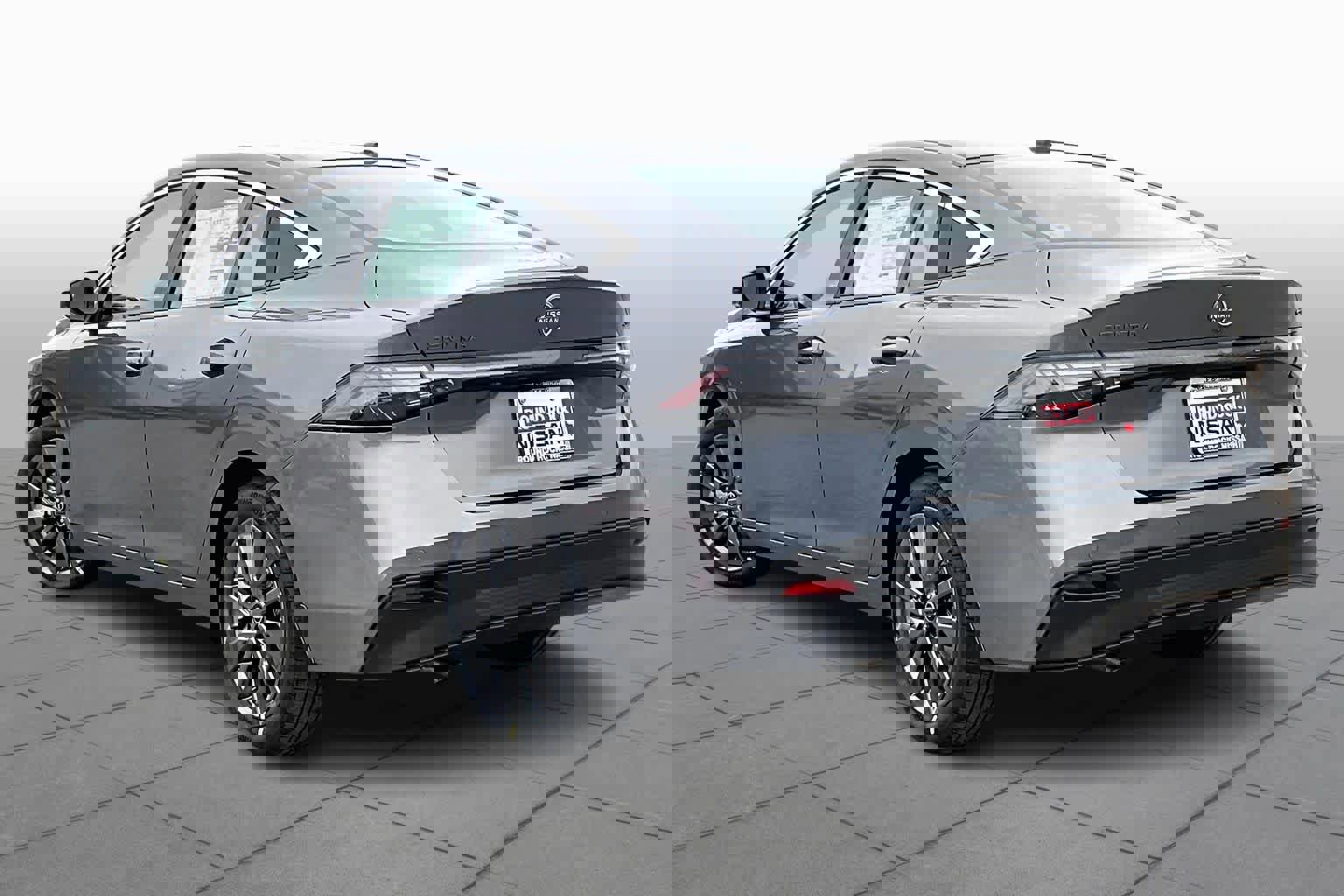 New 2026 Nissan Sentra SL image 7