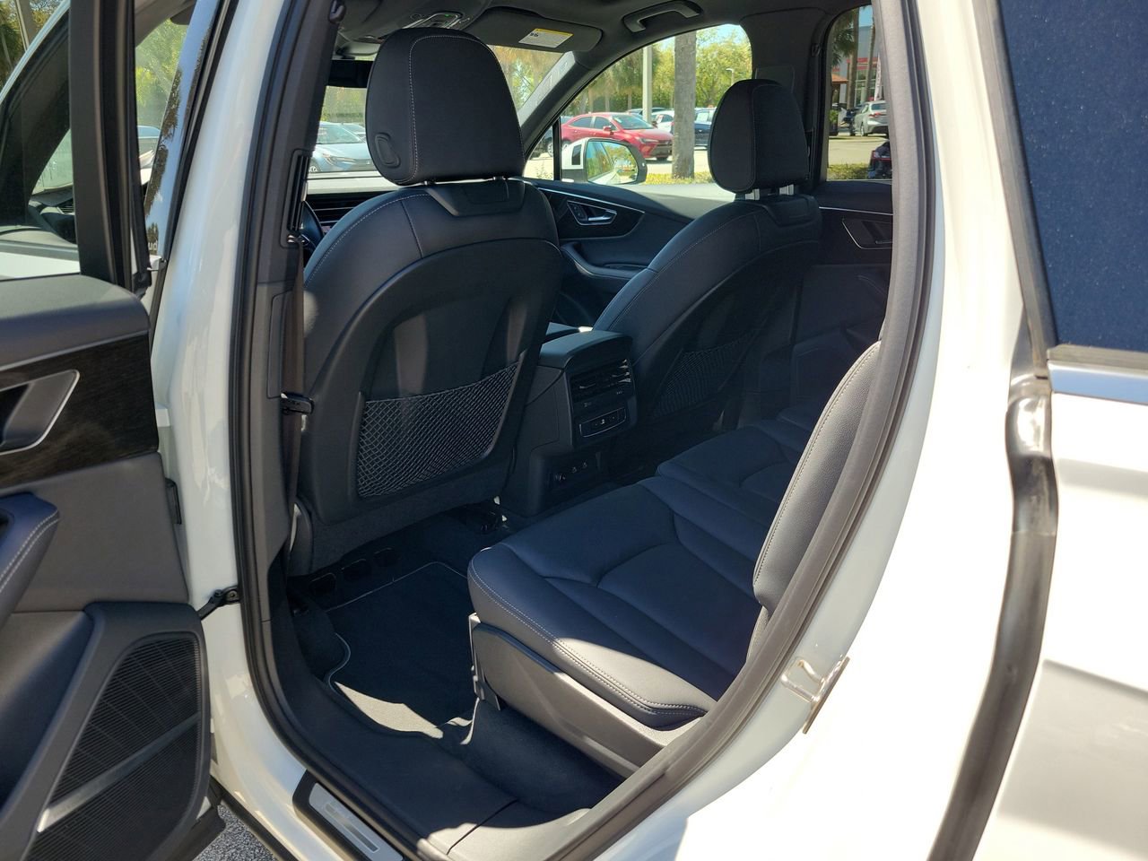 Used 2025 Audi Q7 3.0T Premium Plus image 9
