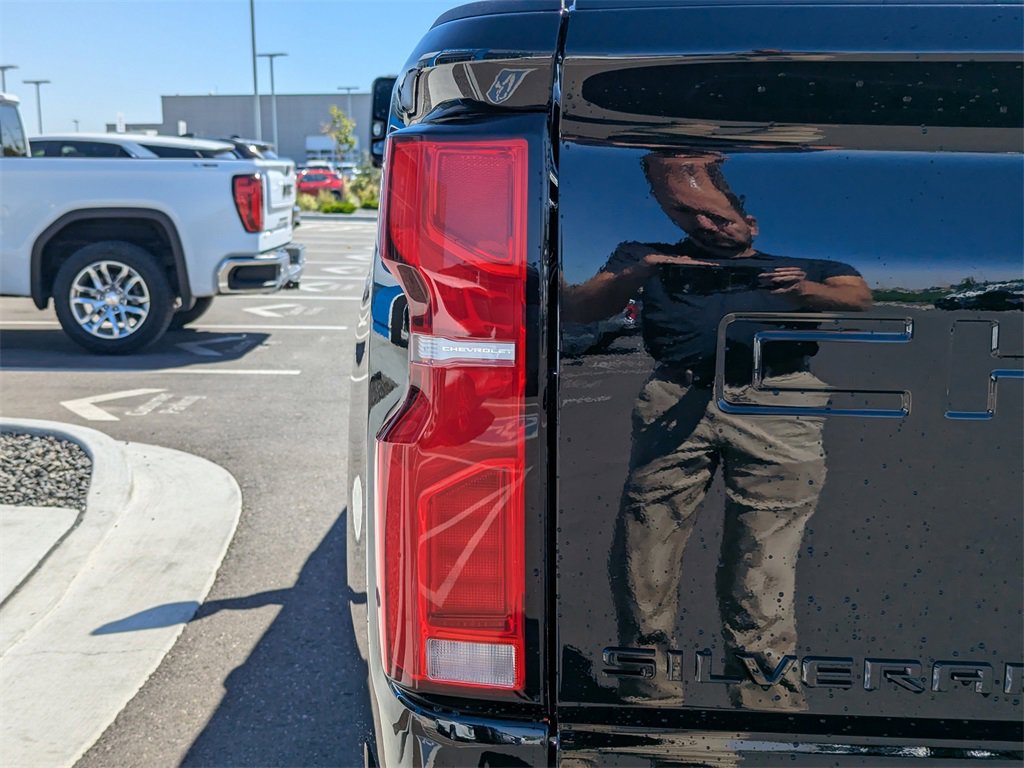 New 2025 Chevrolet Silverado 2500 High Country w/ Midnight Edition image 48