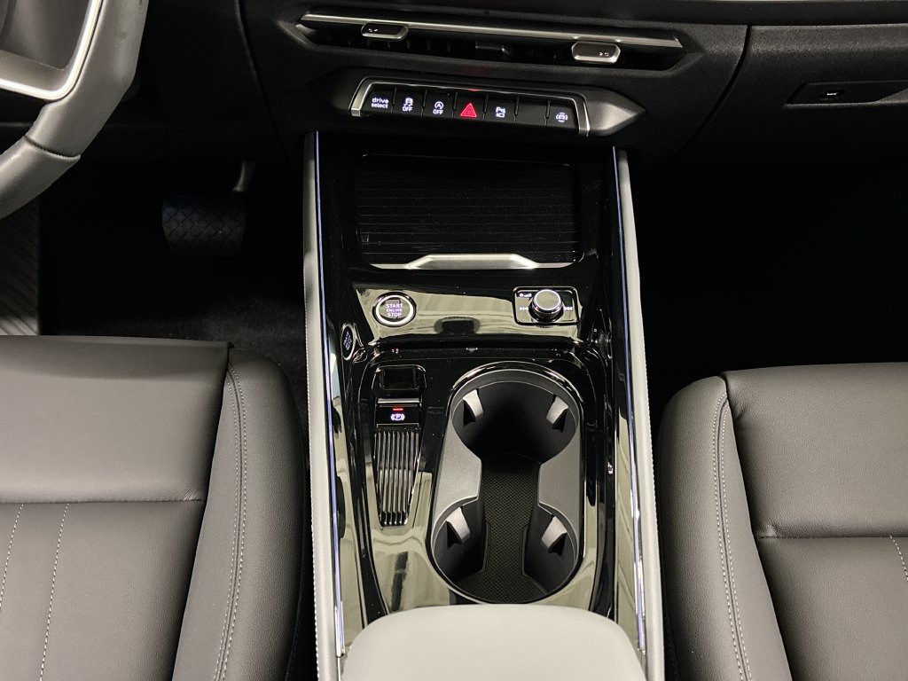 New 2026 Audi Q3 quattro 2.0T AWD/4WD image 13