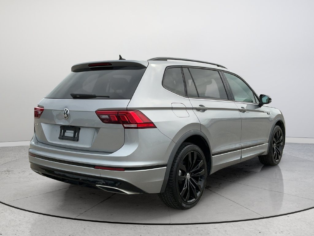 Used 2021 Volkswagen Tiguan SE R-Line FWD image 6