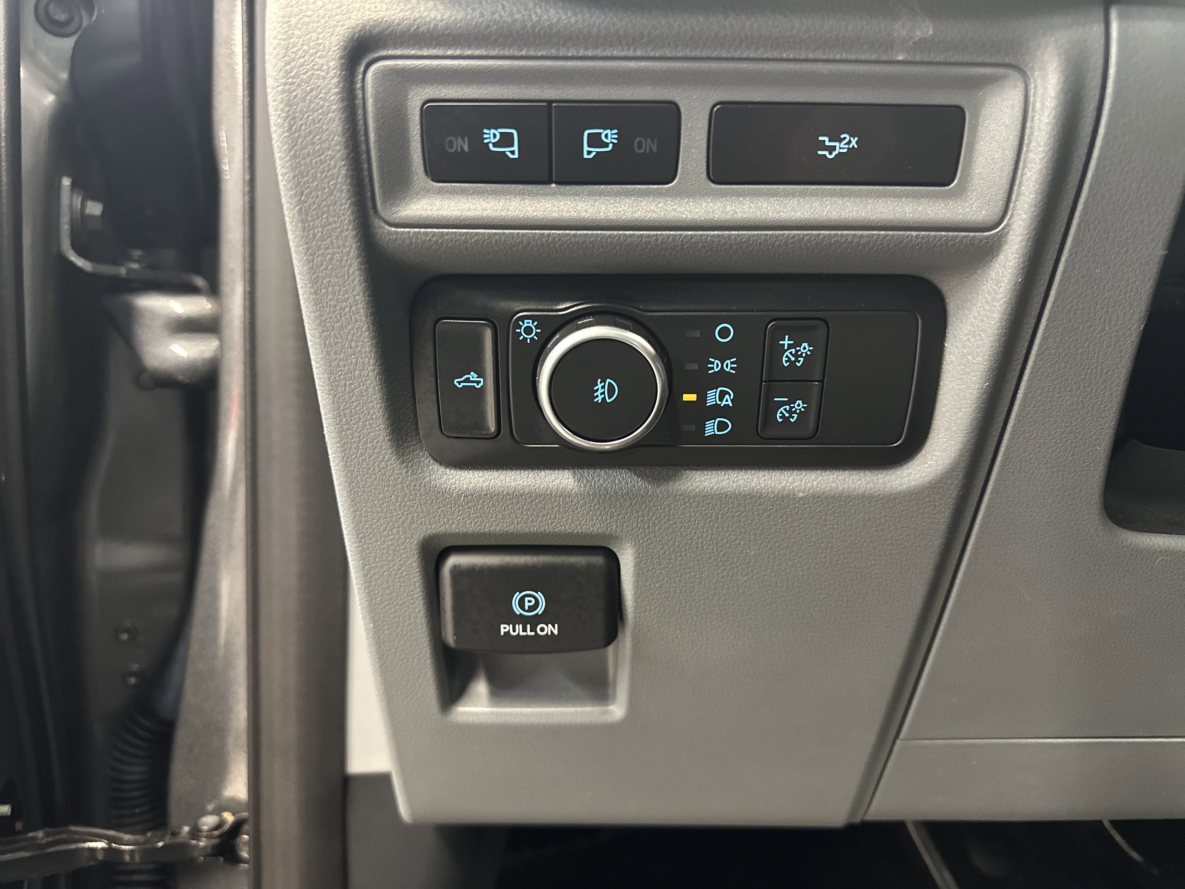 Used 2022 Ford F150 XLT w/ Equipment Group 302A High image 24