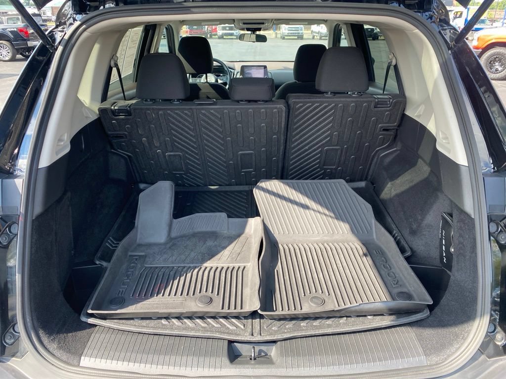 Used 2023 Nissan Rogue S AWD/4WD image 48