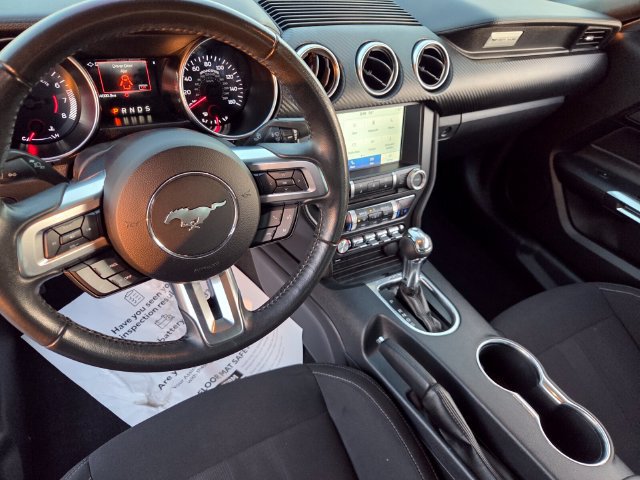 Used 2022 Ford Mustang Coupe RWD image 10