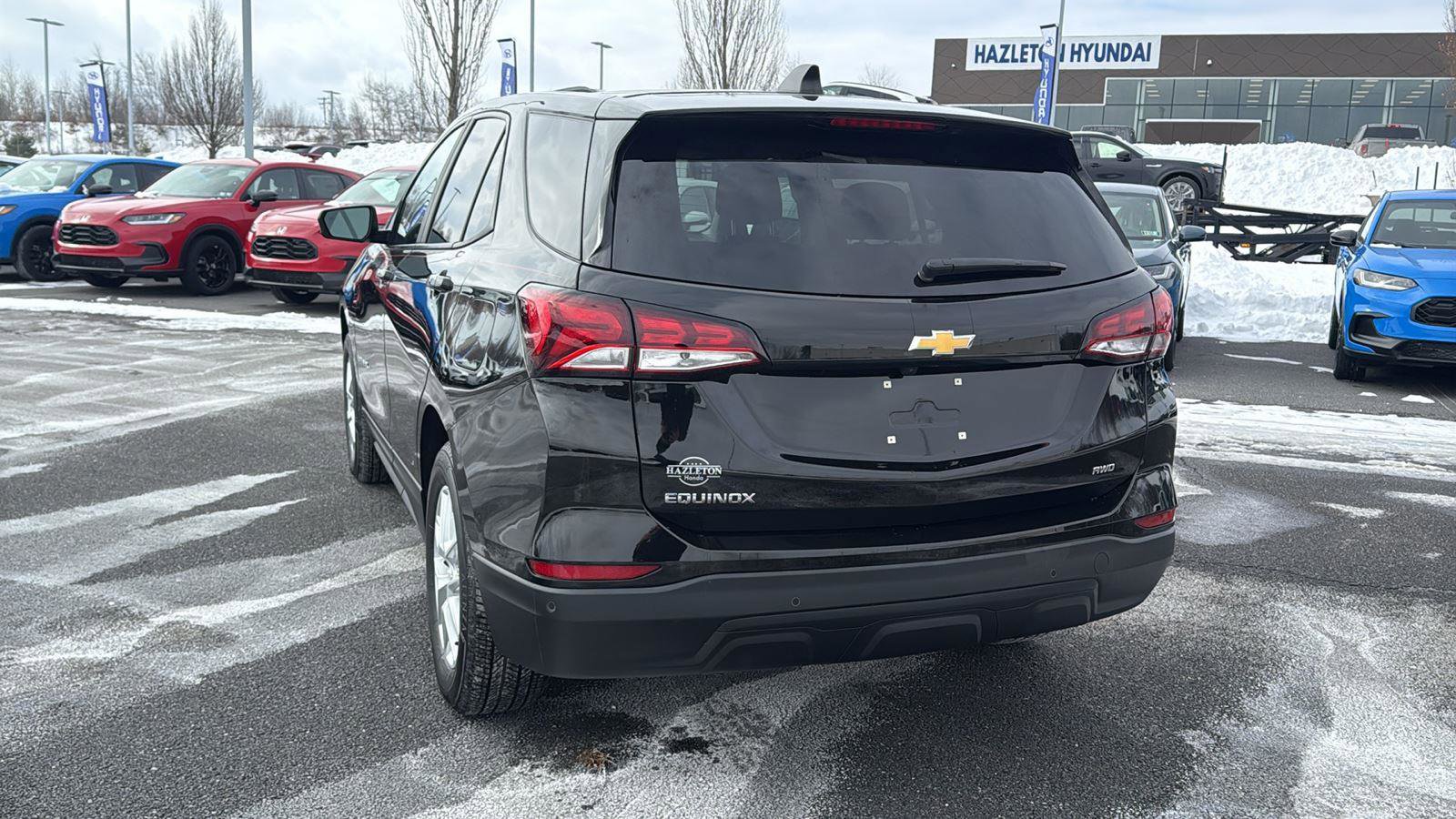 Used 2023 Chevrolet Equinox LS w/ LS Convenience Package image 8