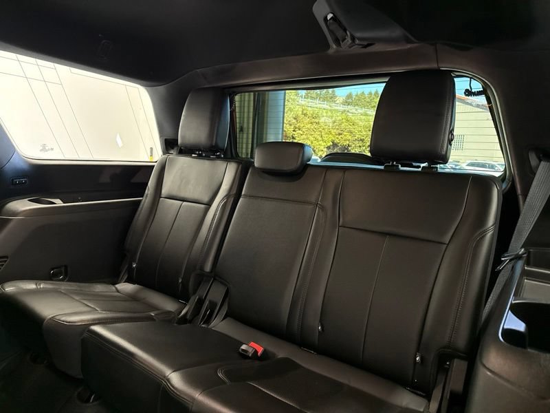 Used 2021 Ford Expedition XLT AWD/4WD image 21