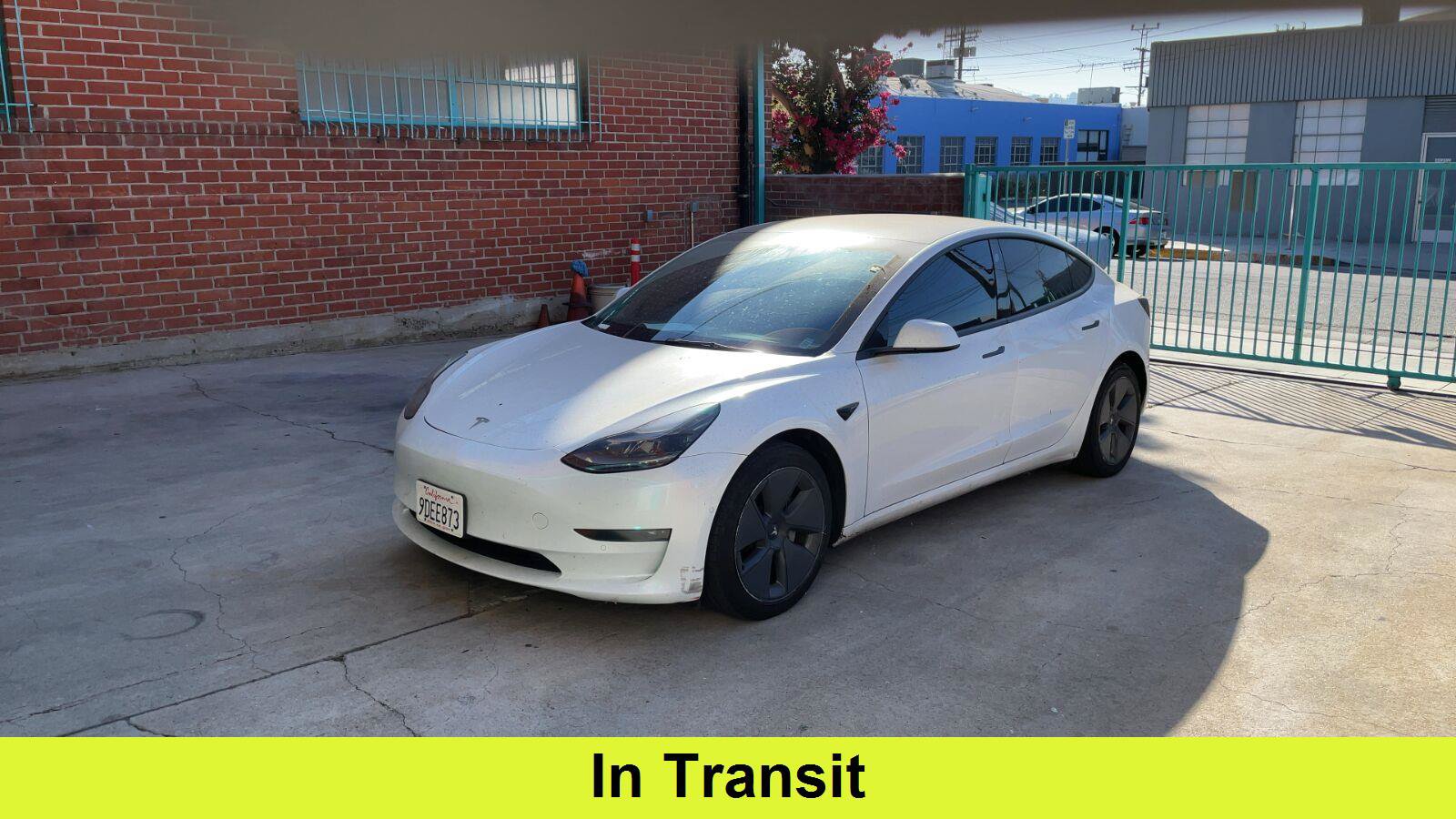 Used 2022 Tesla Model 3 RWD image 1