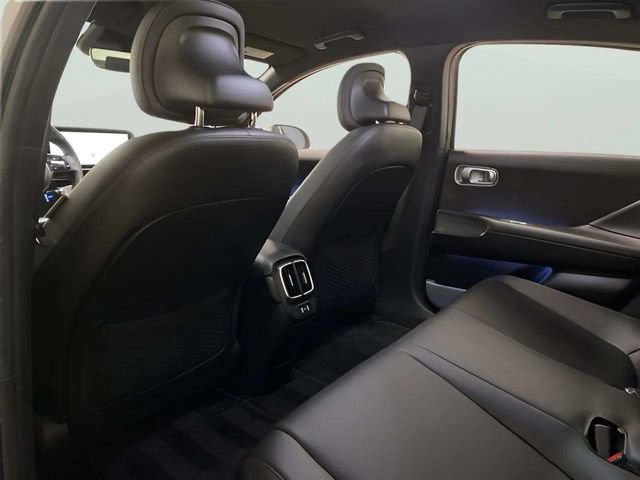 Used 2025 Hyundai Ioniq 6 SEL RWD image 20