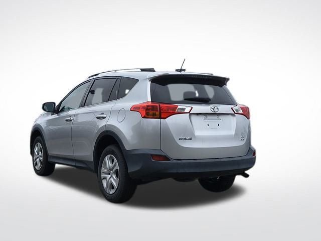 Used 2015 Toyota RAV4 LE image 11
