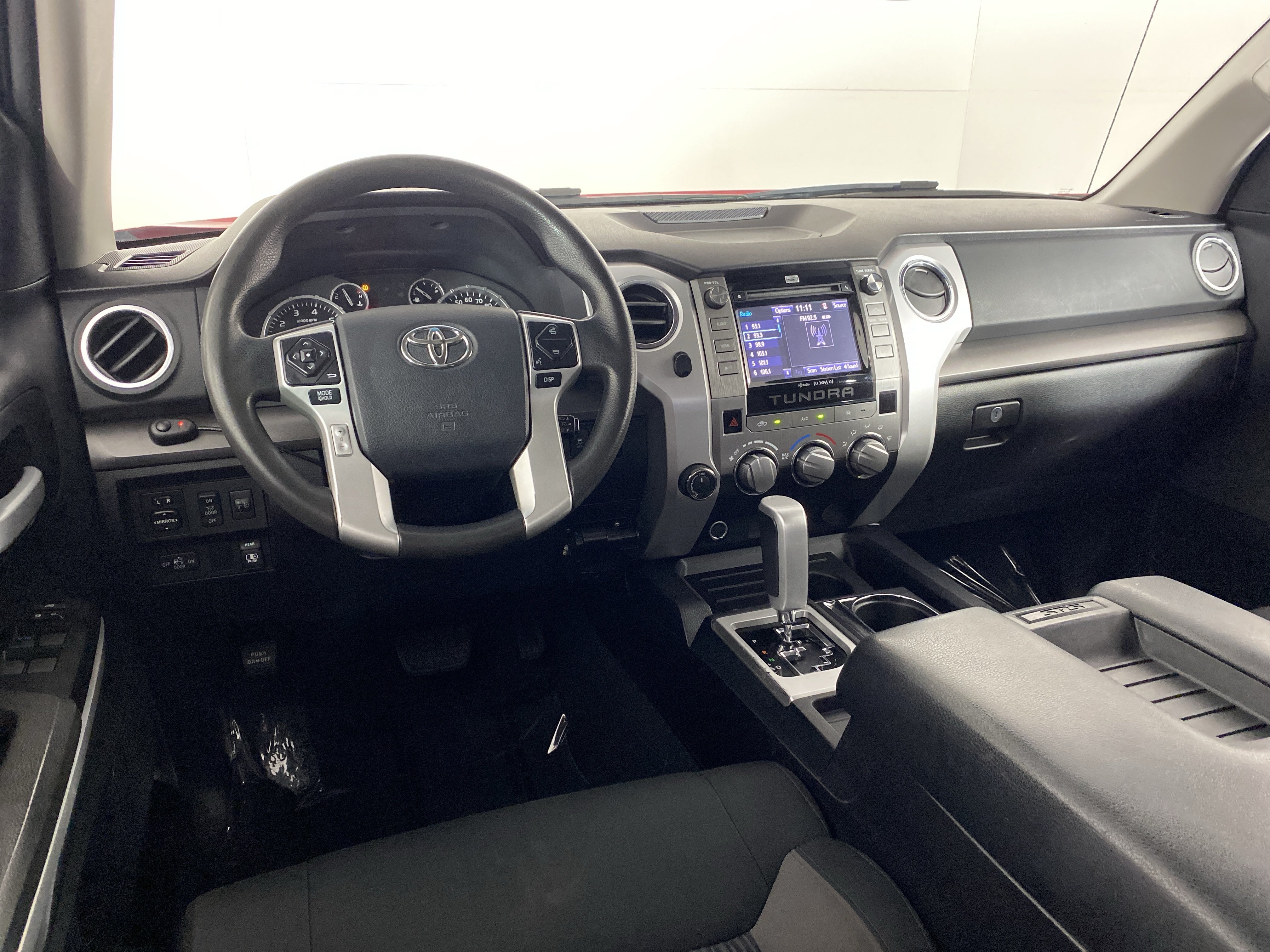 Used 2014 Toyota Tundra SR5 AWD/4WD image 36