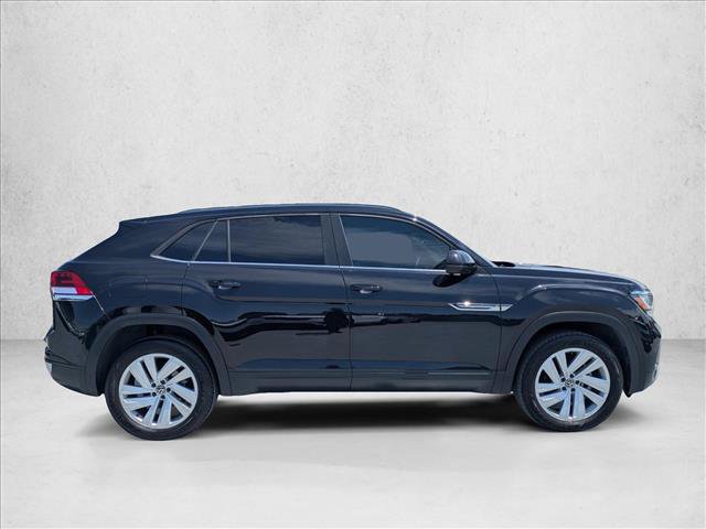 Used 2021 Volkswagen Atlas Cross Sport SE w/ Panoramic Sunroof Package FWD image 4