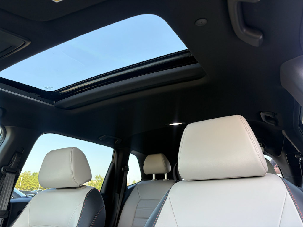 Certified 2025 Honda CR-V Sport Touring image 26