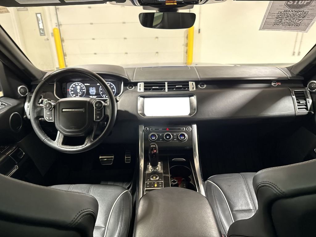 Used 2017 Land Rover Range Rover Sport SVR image 10