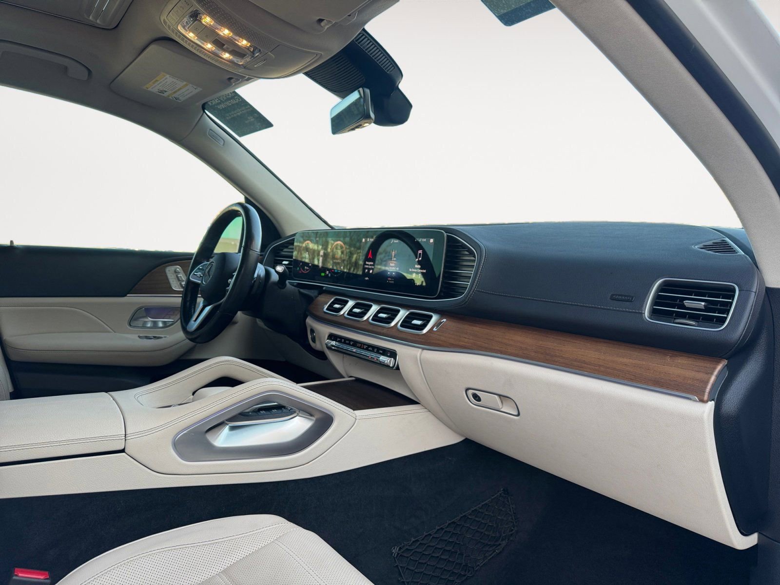 Used 2021 Mercedes-Benz GLS 580 4MATIC image 15