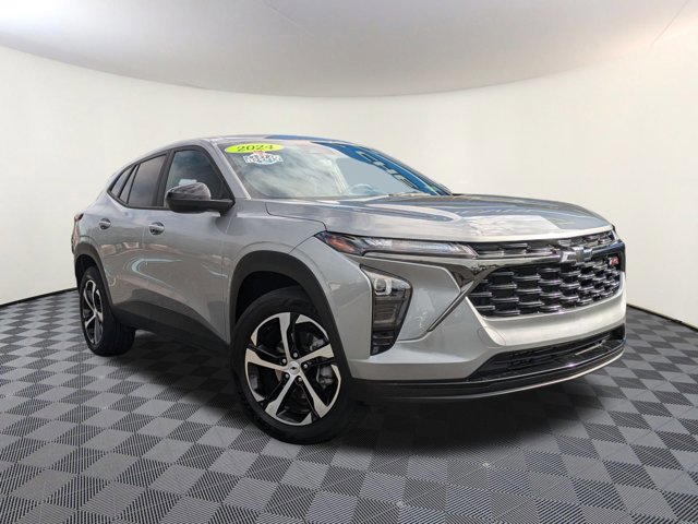 Used 2024 Chevrolet Trax RS w/ Driver Confidence Package