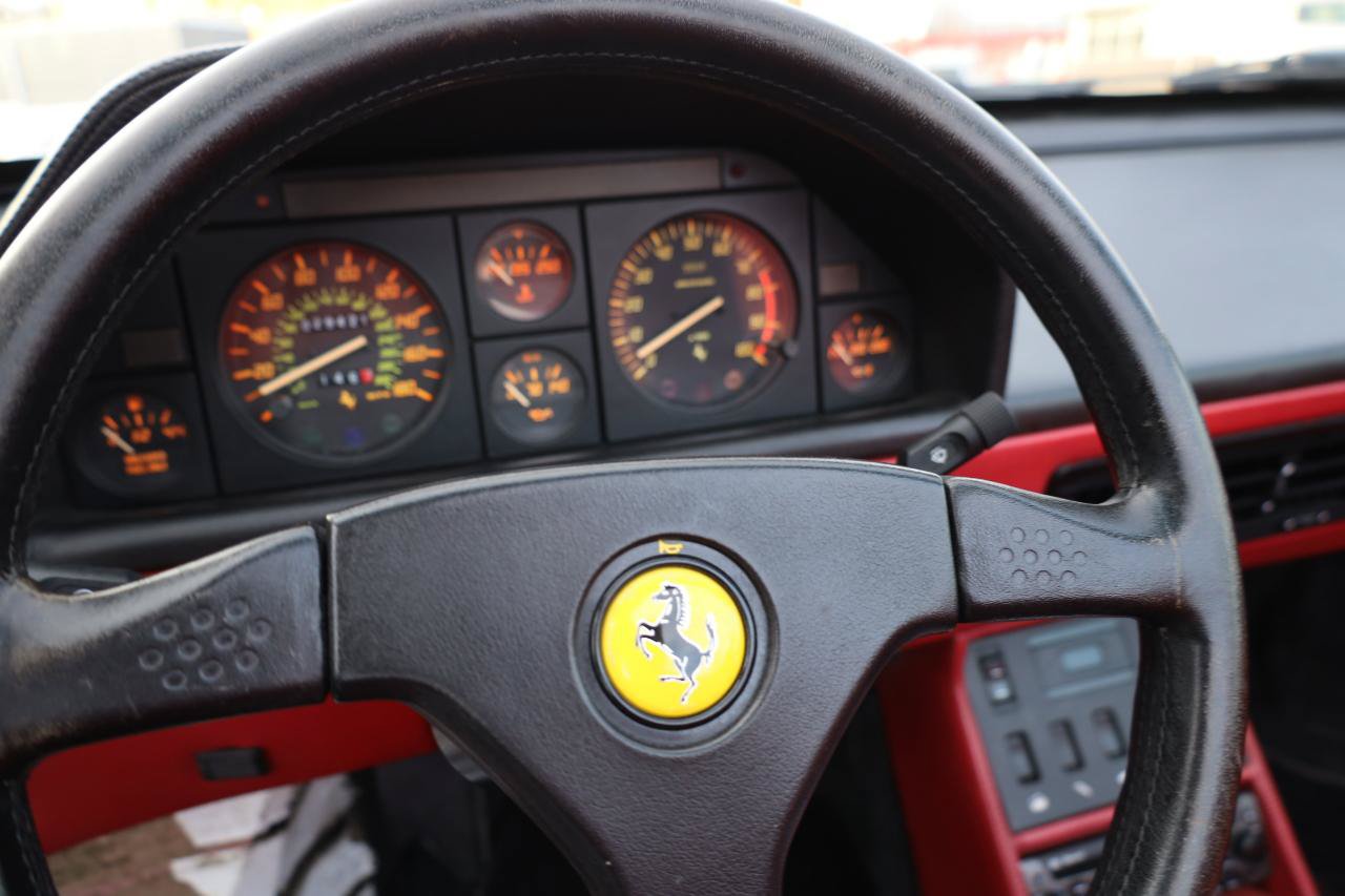 Used 1989 Ferrari Mondial T Cabriolet RWD image 40