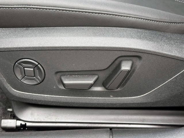 Used 2025 Audi A5 2.0T Premium w/ Convenience Package AWD/4WD image 21
