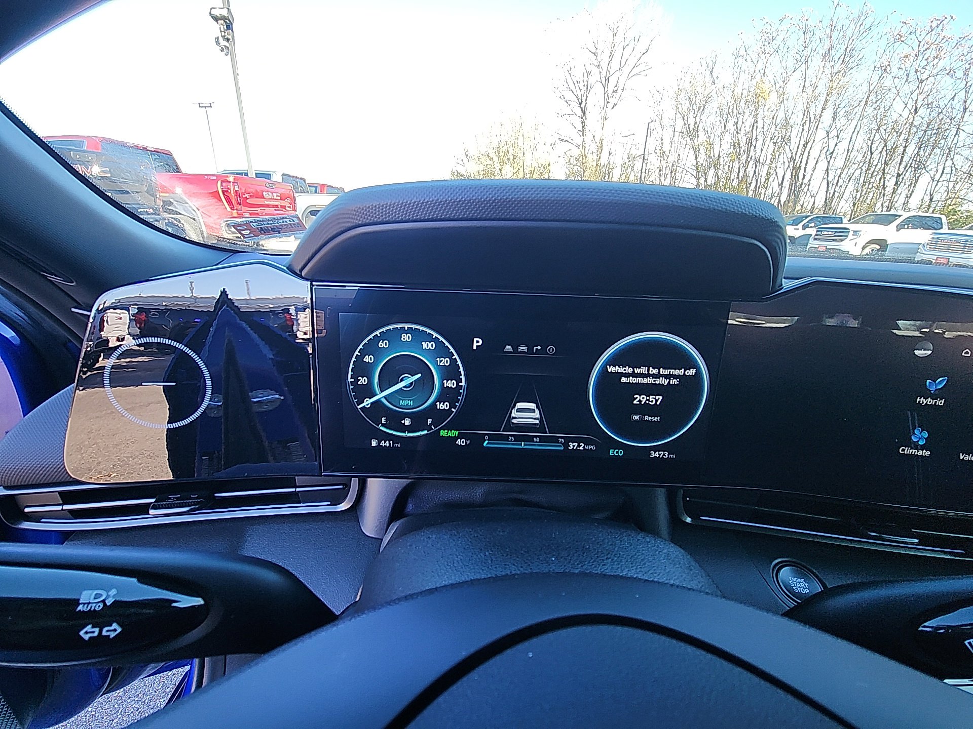 Used 2025 Hyundai Elantra SEL w/ Cargo Package image 16