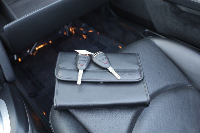 Used 2009 Porsche Boxster S RWD image 35
