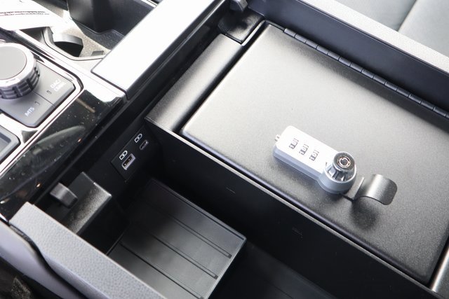 New 2025 Toyota Tundra Platinum image 24