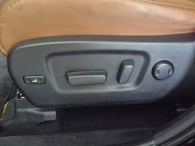 Certified 2018 Toyota Highlander Limited Platinum image 6