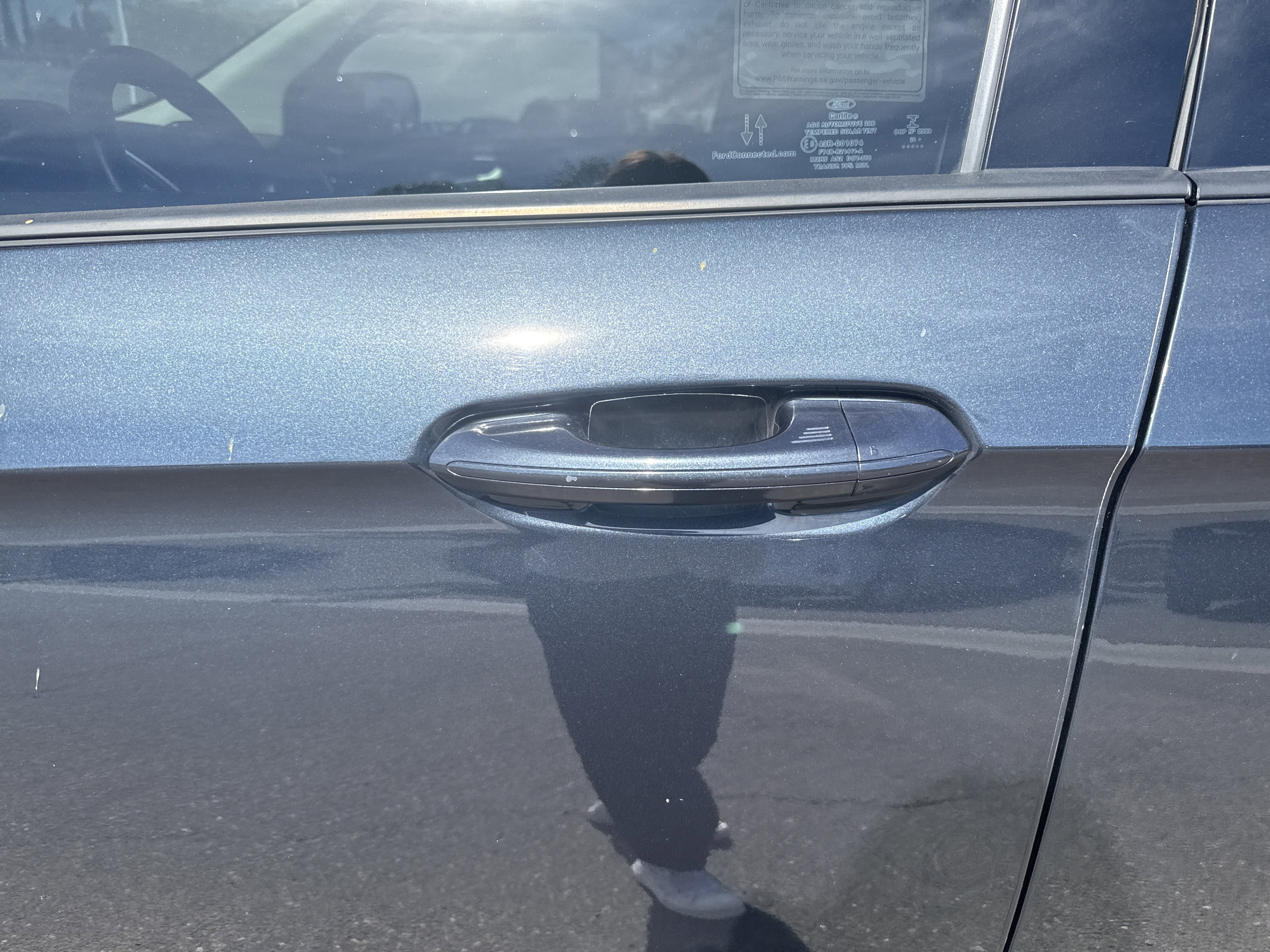 Used 2022 Ford Edge SE w/ Black Appearance Package image 12