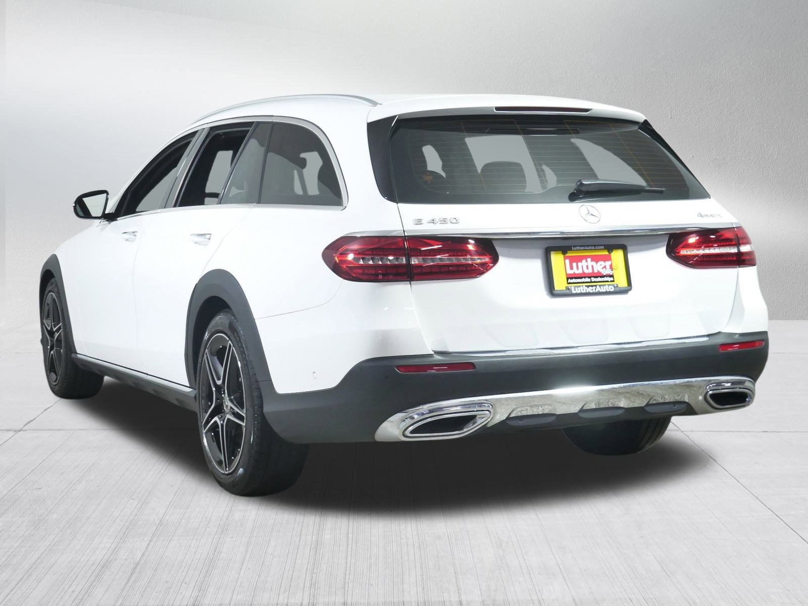 Used 2023 Mercedes-Benz E 450 4MATIC All-Terrain Wagon image 5