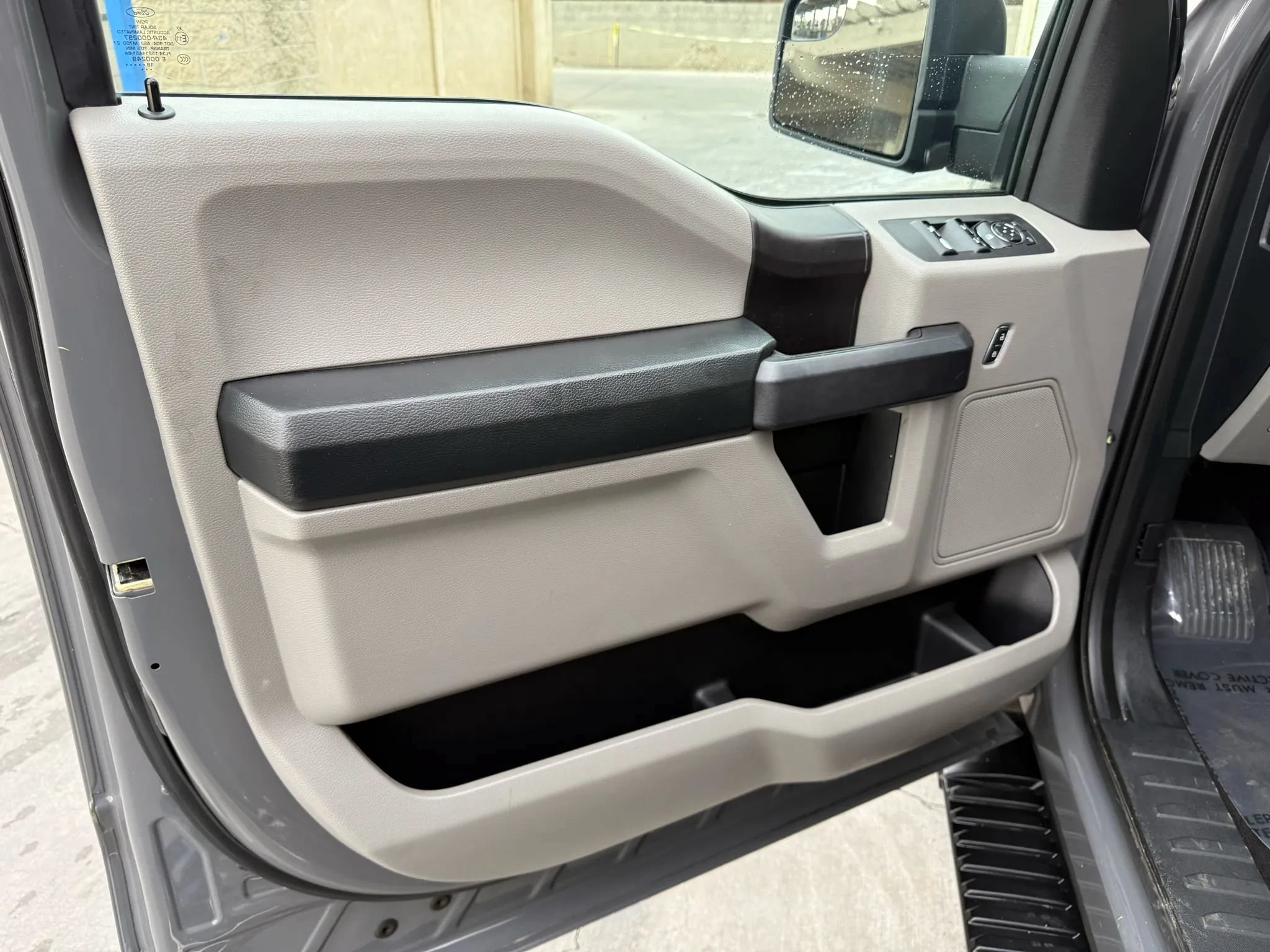 Used 2018 Ford F150 XL w/ Equipment Group 101A Mid AWD/4WD image 21