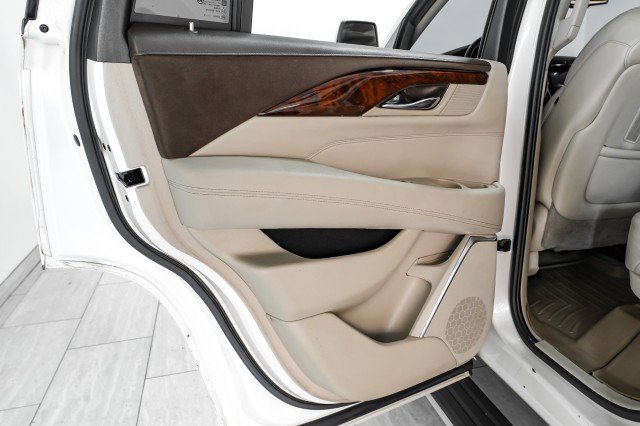 Used 2015 Cadillac Escalade Premium AWD/4WD image 50
