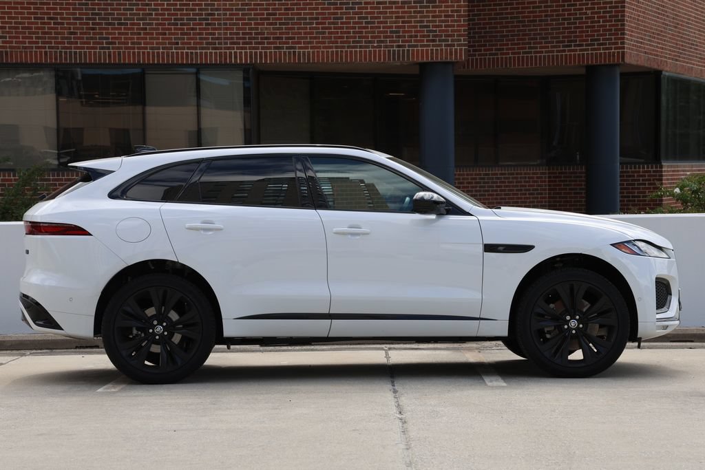 Certified 2026 Jaguar F-PACE R-Dynamic S AWD/4WD image 4